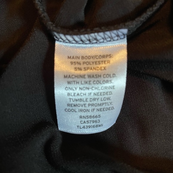 Leith DOUBLE SCOOP LONG SLEEVE THONG BODYSUIT IN BLACK - Picture 11 of 11